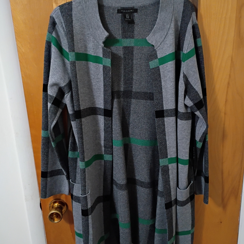 Tahari Gray and Green Plaid Cardigan